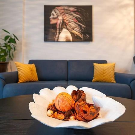 Modern, Bright And Cozy Apartment Podgorica Eksteriør bilde