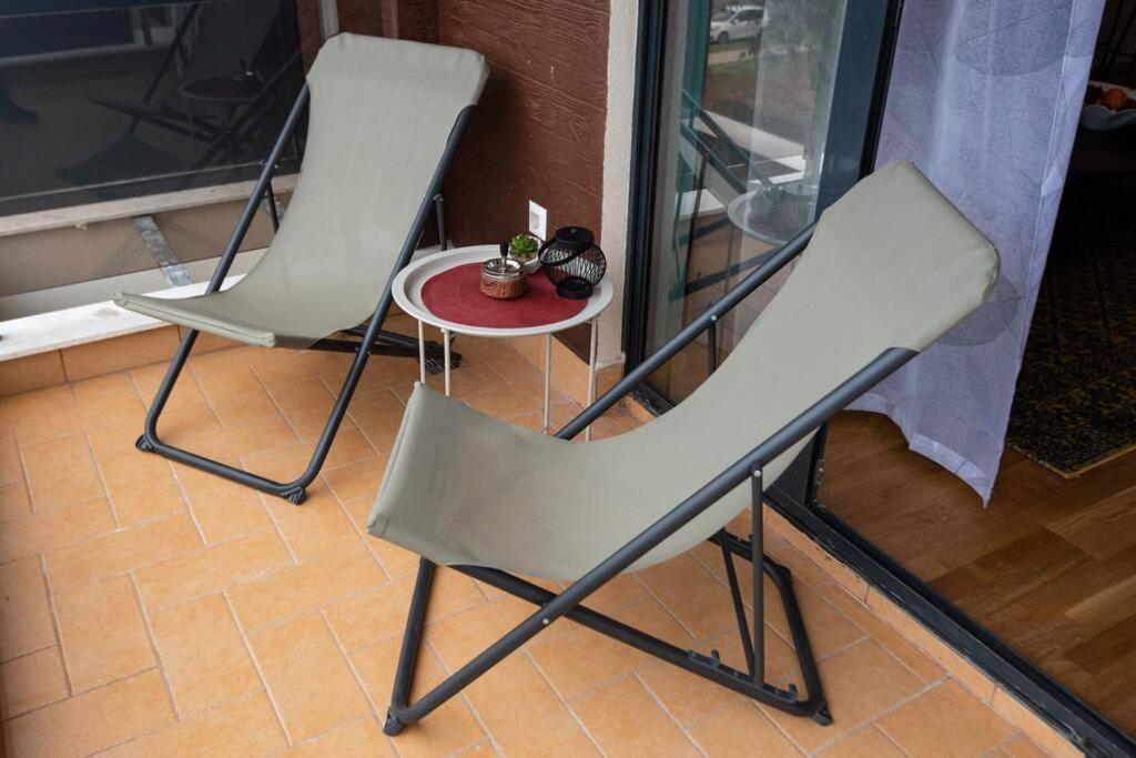Modern, Bright And Cozy Apartment Podgorica Eksteriør bilde