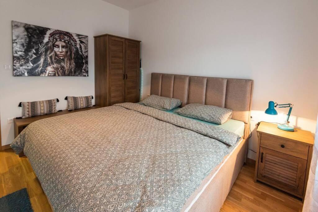 Modern, Bright And Cozy Apartment Podgorica Eksteriør bilde
